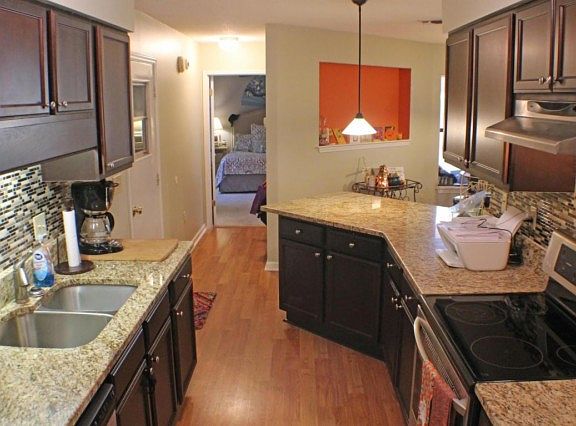 4th image of 460 Barbados Way