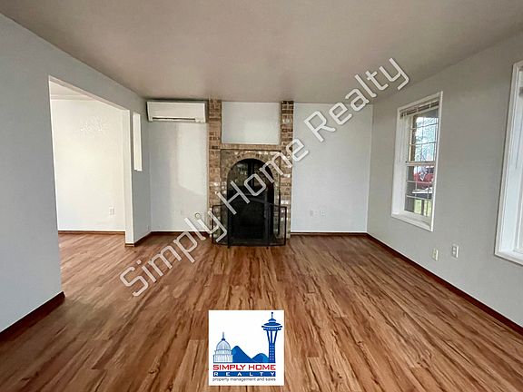 3rd image of 17608 154th Way SE