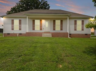 5986 Fred Perry Rd, Springfield, TN 37172