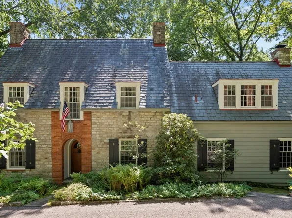 700 W Waldheim Rd, Pittsburgh, PA 15215