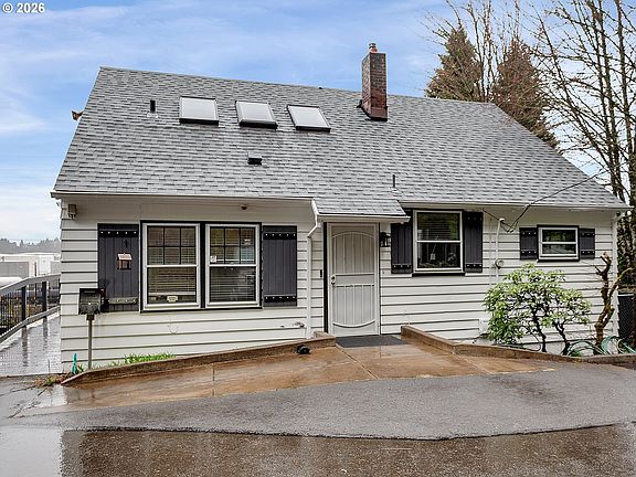 3rd image of 5135 NW Saint Helens Rd