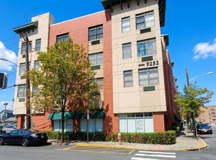 9252 Kennedy Blvd APT 405, North Bergen, NJ 07047