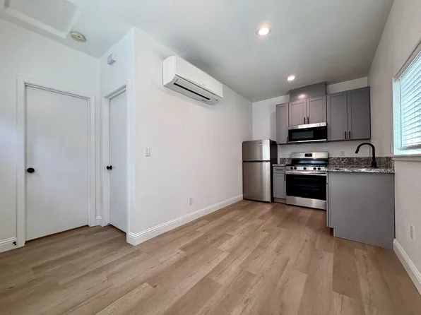 1017 U St, Sacramento, CA