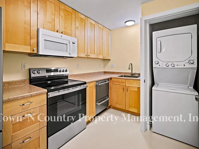820 Casanova Ave #75 — Photo 8