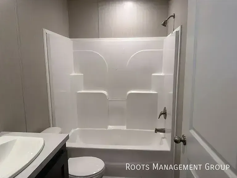 300 Brantley Dr #32 — Photo 17