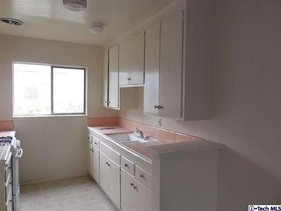 5th image of 7129 Coldwater Canyon Ave APT 11