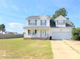 35 Dover Ct E, Sanford, NC 27332
