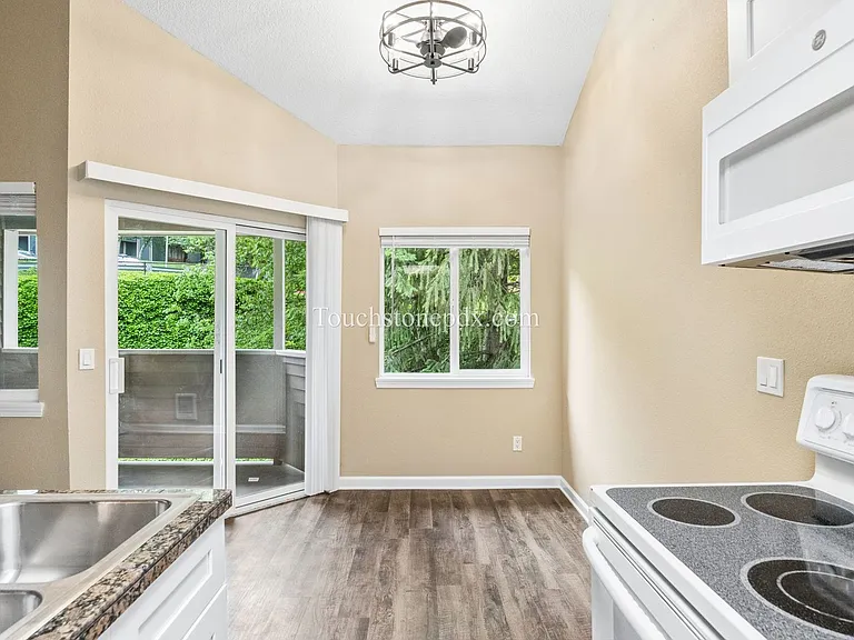 9977 SE Talbert St — Photo 17
