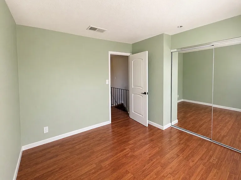 4113 Jamaica Ter — Photo 18