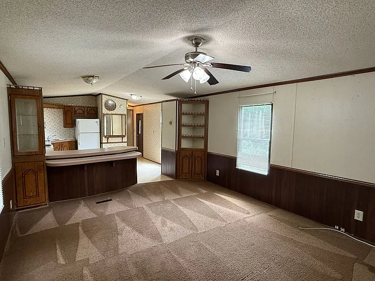 6409 Glenn Teague Rd #10 — Photo 2