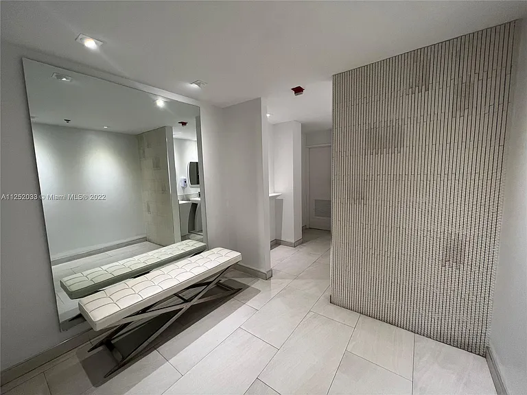 5161 Collins Ave #309 — Photo 25