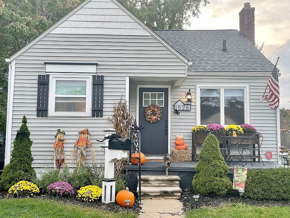 1st image of 1526 Longfellow Ave