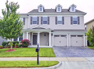 702 Pierside Dr, Cary, NC 27519