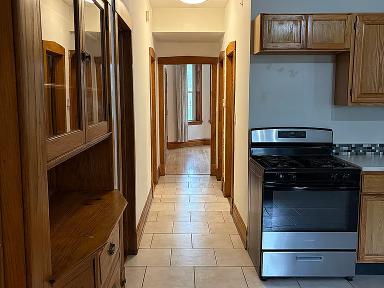 2931 W 24th Blvd #1 — Photo 5