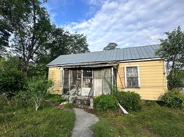 1202 Wright St, Thomasville, GA 31792