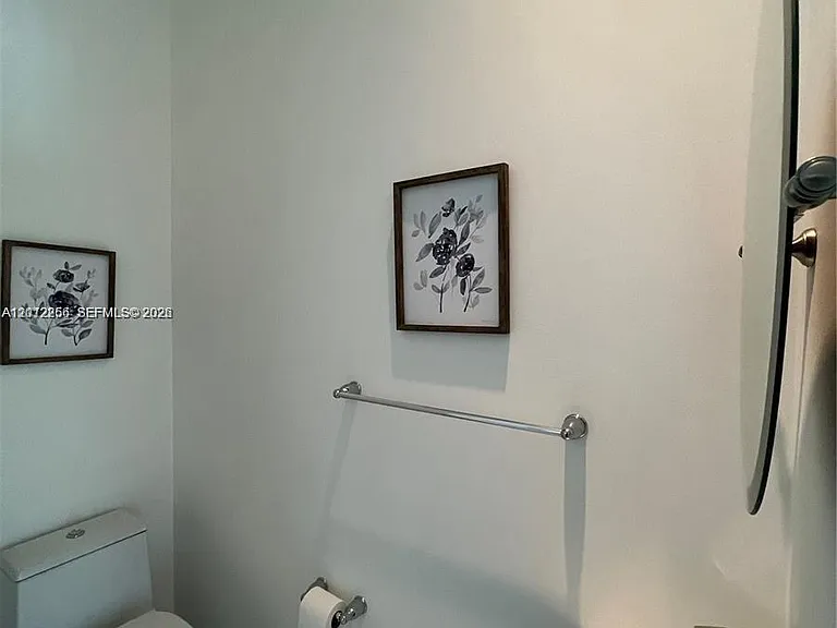 501 NE 31st St #404 — Photo 11