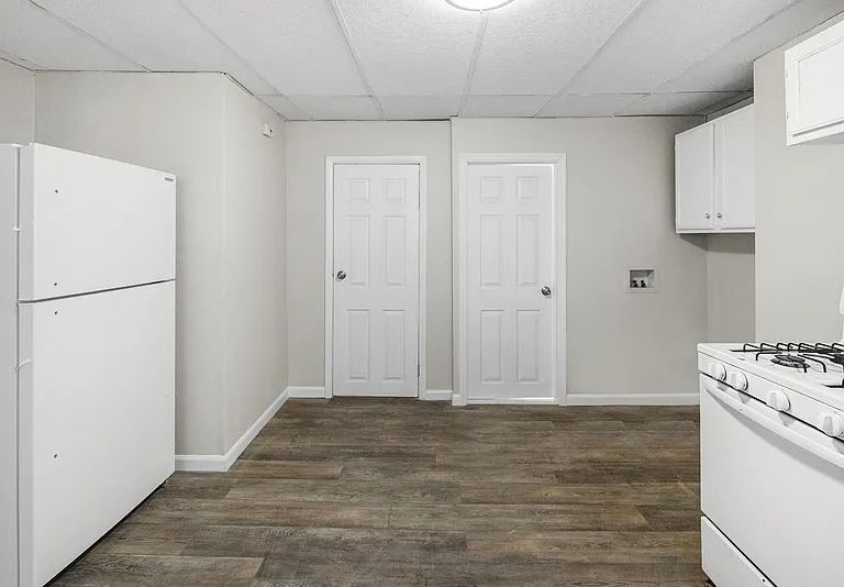 1534 5th Ave #1 — Photo 3