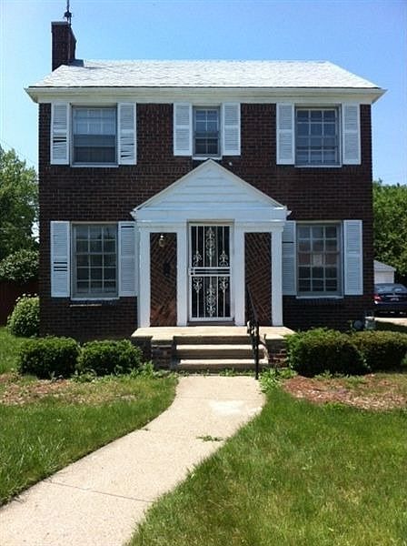 17303 St. Marys-front