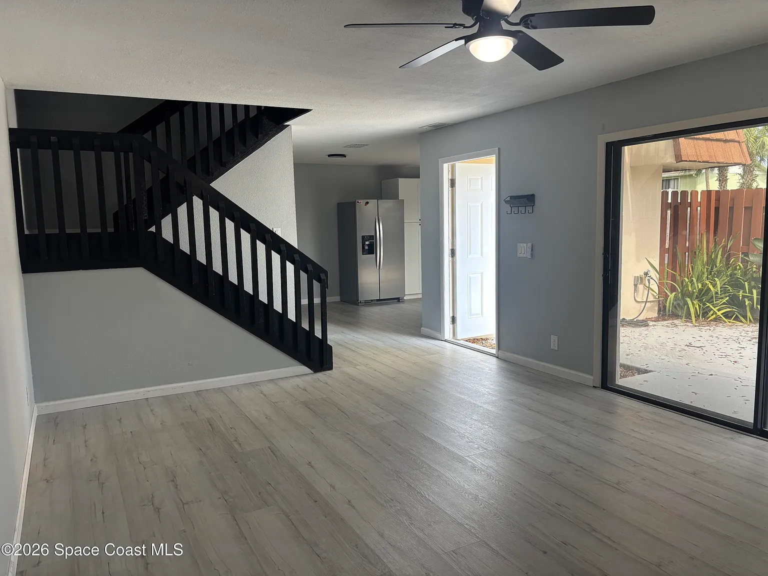 2 bed, 1.5 bath, 1236 sqft, $1,700 — Photo 3