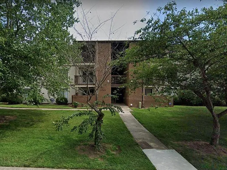 1744 N Hamilton St #B — Photo 1