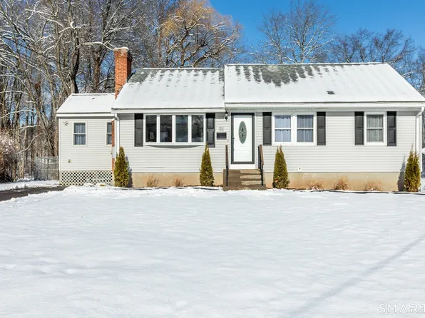22 Mohawk Circle, Newington, CT 06111