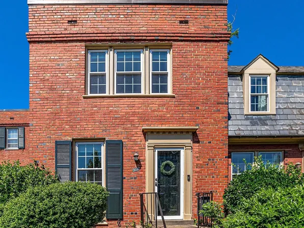 1300 S Cleveland St APT 368, Arlington, VA 22204