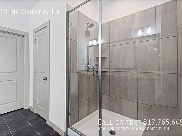 313 McConathy Way — Photo 17