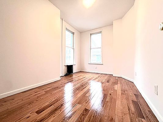4th image of 197 Wyckoff Ave #2R