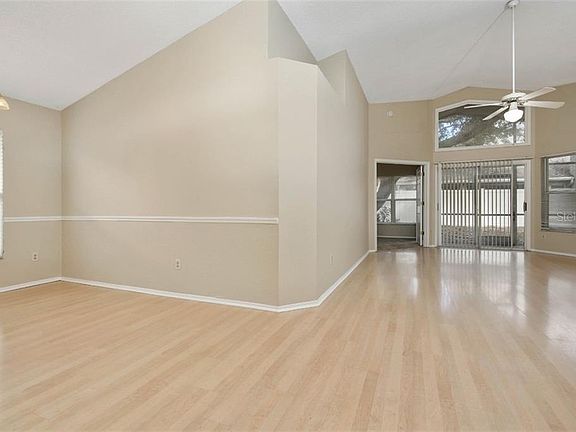 4th image of 440 Mainsail Ct