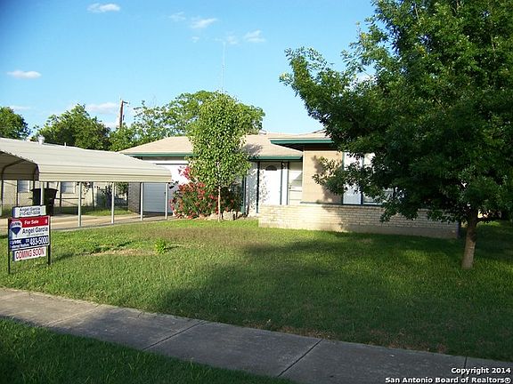 3rd image of 206 Moonstone Dr