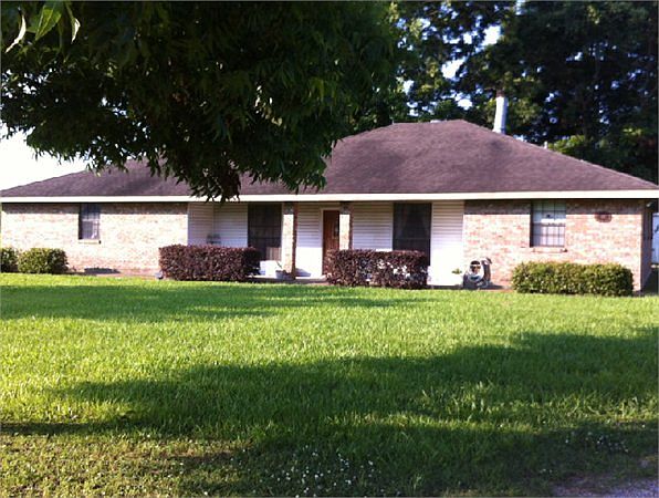 1st image of 107 Griffin Ln