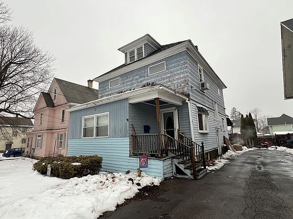 2nd image of 19 Riverside St