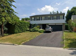33 Apple Orchard Path, Markham, ON L3T 3B5