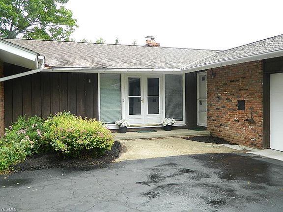 2nd image of 6709 Metro Park Dr