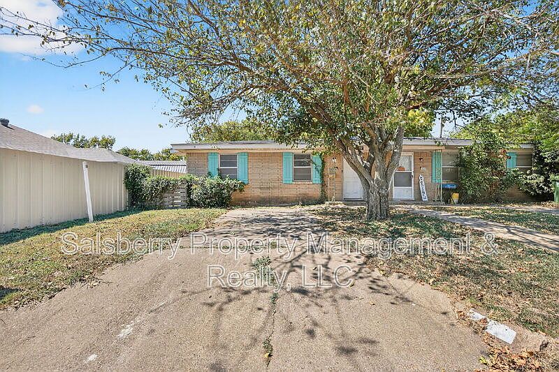 1st image of 1209 NW 3rd Ave
