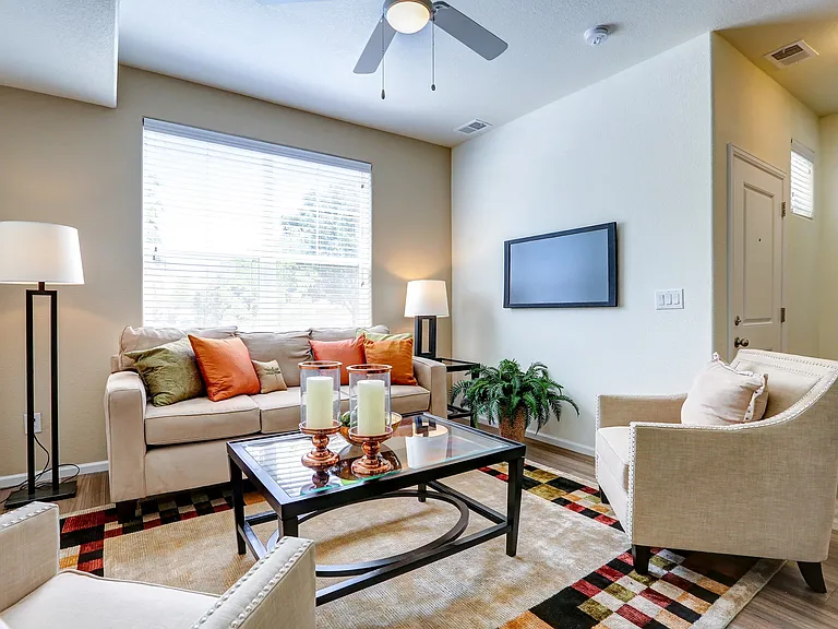 Enclave Apartments — Photo 14