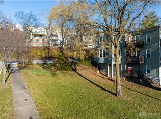 3029 Riverside Dr, Cincinnati, OH 45226