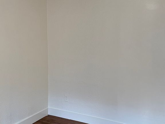 3rd image of 1629 Teresa St #B