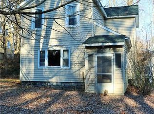 2415 Glover Rd, Marcellus, NY 13108
