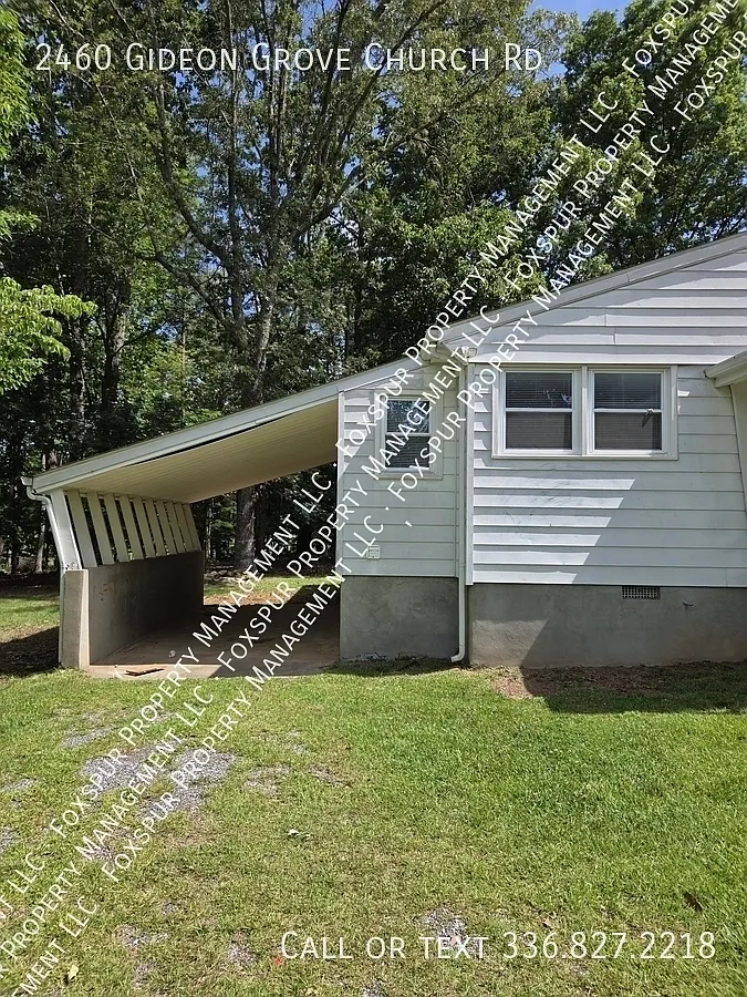 3 bed, 891 sqft, $1,800 — Photo 3