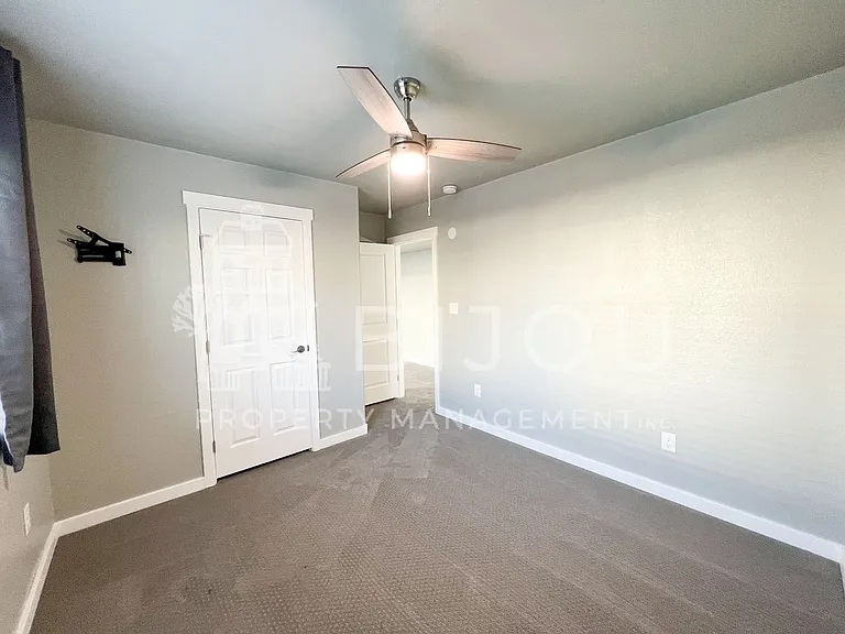 4908 Wolf Moon Dr — Photo 14