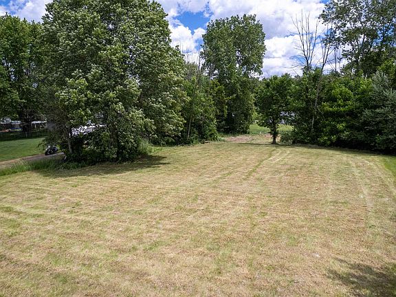 4th image of 1318 Sandow Rd