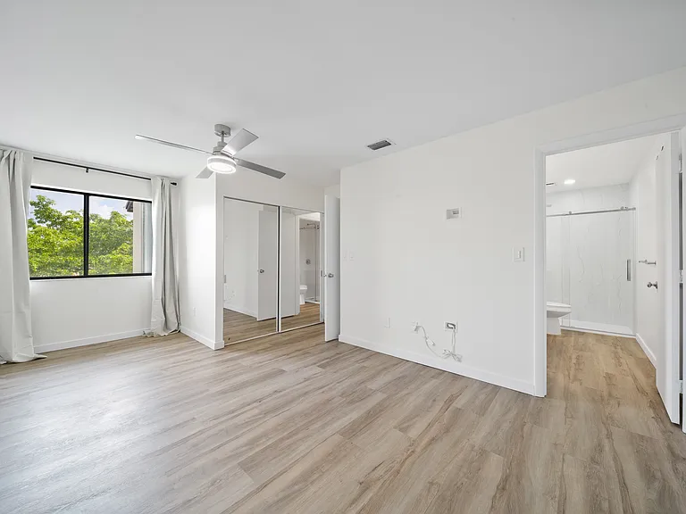 485 NW 210th St #206 — Photo 19
