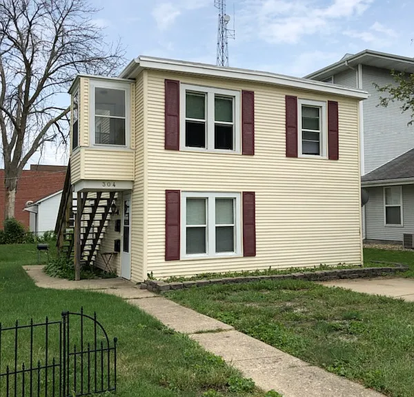 304 S State St — Photo 1