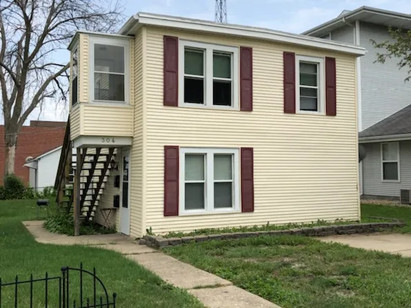 304 S State St, Champaign, IL 61820