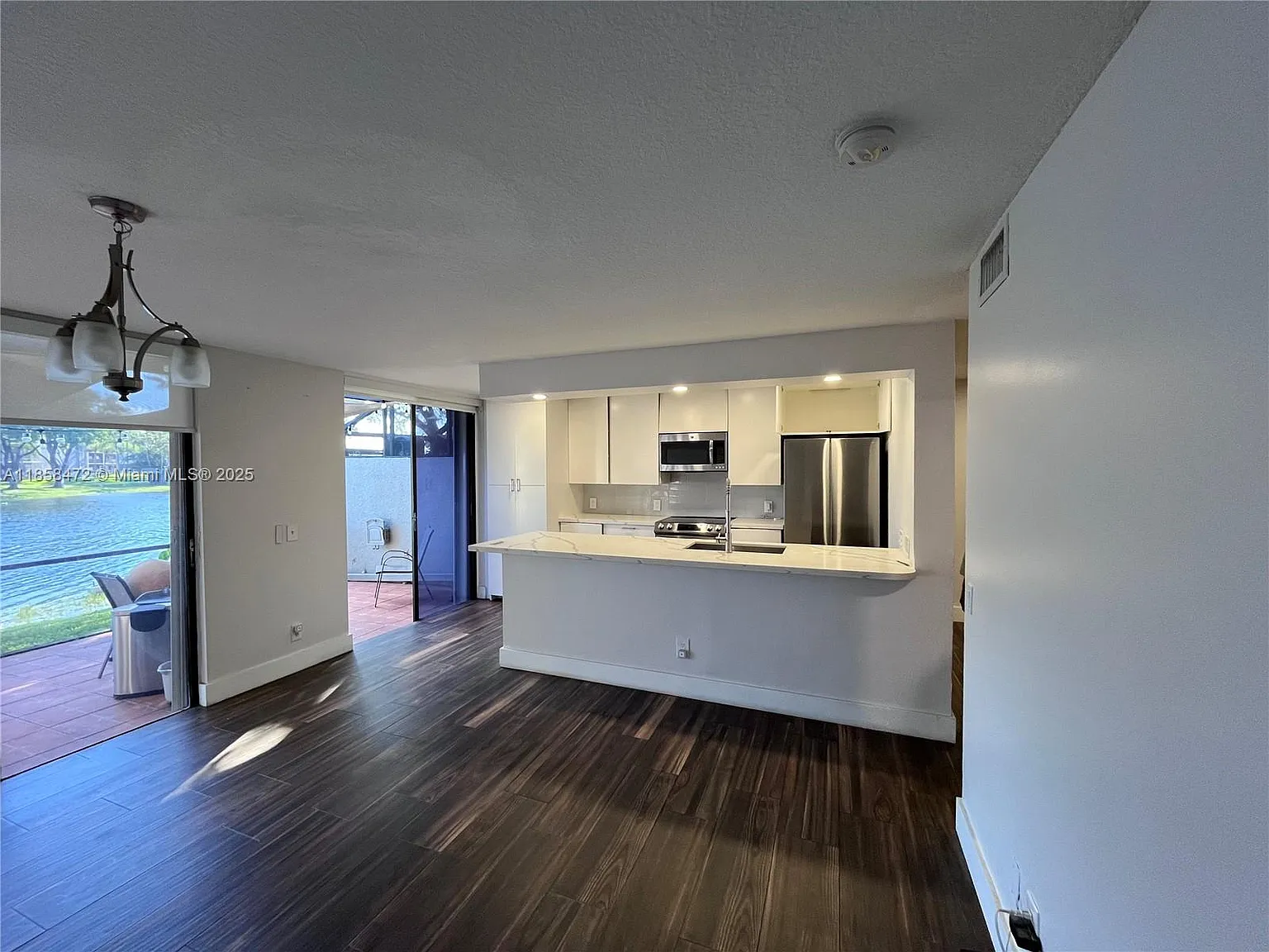 3 bed, 1505 sqft, $3,500 — Photo 3