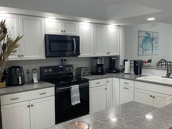 4th image of 295 Highway A1a APT 507