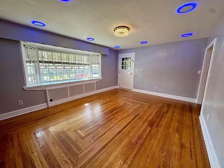 28-32 Lenox Ave #1 — Photo 22