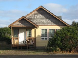 498 Trustee St, Ocean Shores, WA 98569