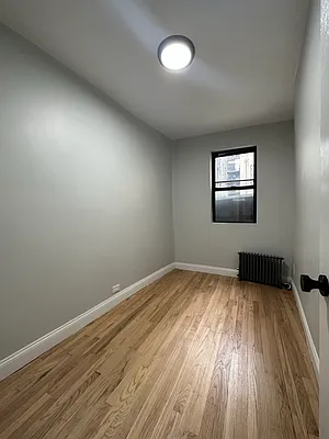 Rented by Peter R. Hungerford, LREB | media 36